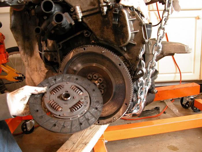 DIY Clutch & Flywheel removal, 12v VR6 VW Vortex Volkswagen Forum